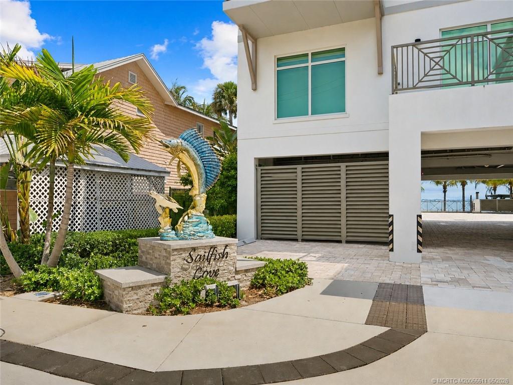 41 SW Seminole Street 208
