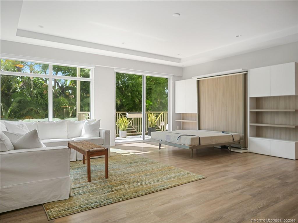 41 SW Seminole Street 208
