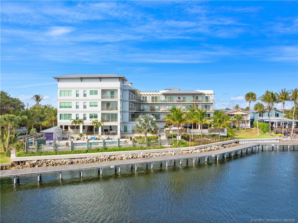 41 SW Seminole Street 208