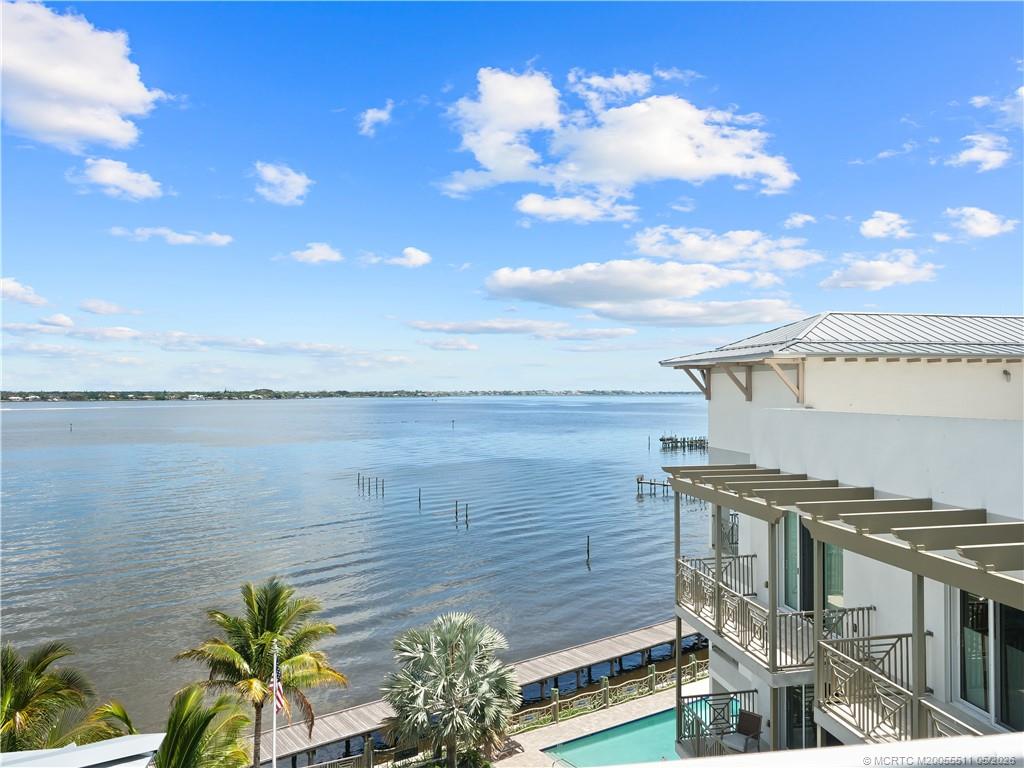 41 SW Seminole Street 208