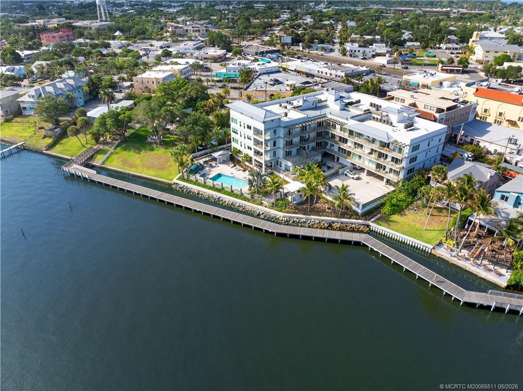 41 SW Seminole Street 208