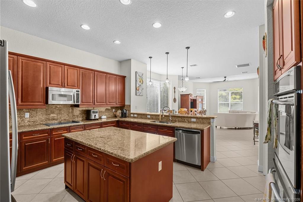 10303 SW Fiddlers Way