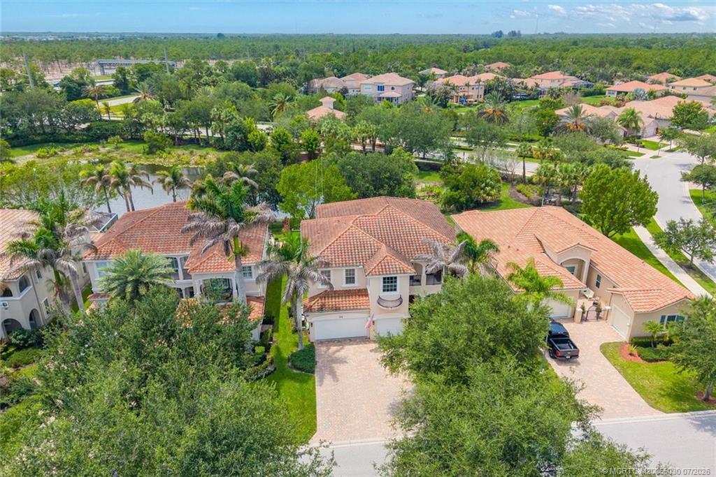 5718 SW Bald Eagle Drive