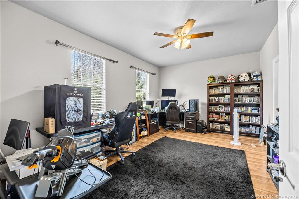 5718 SW Bald Eagle Drive