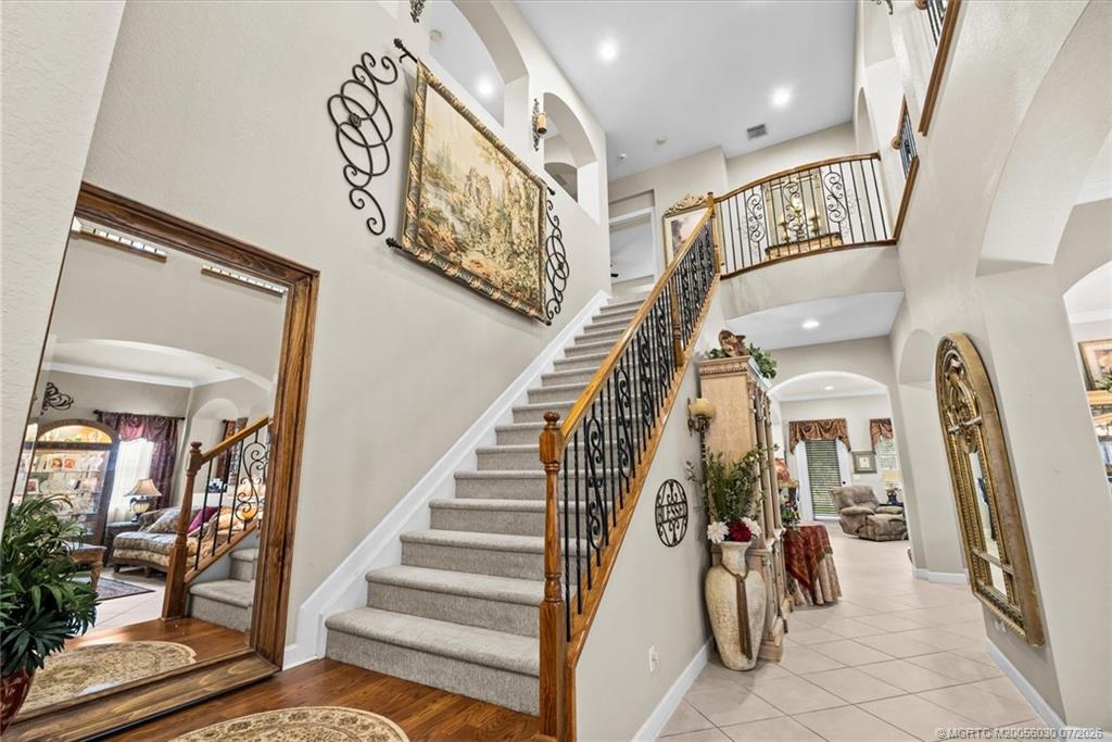 5718 SW Bald Eagle Drive