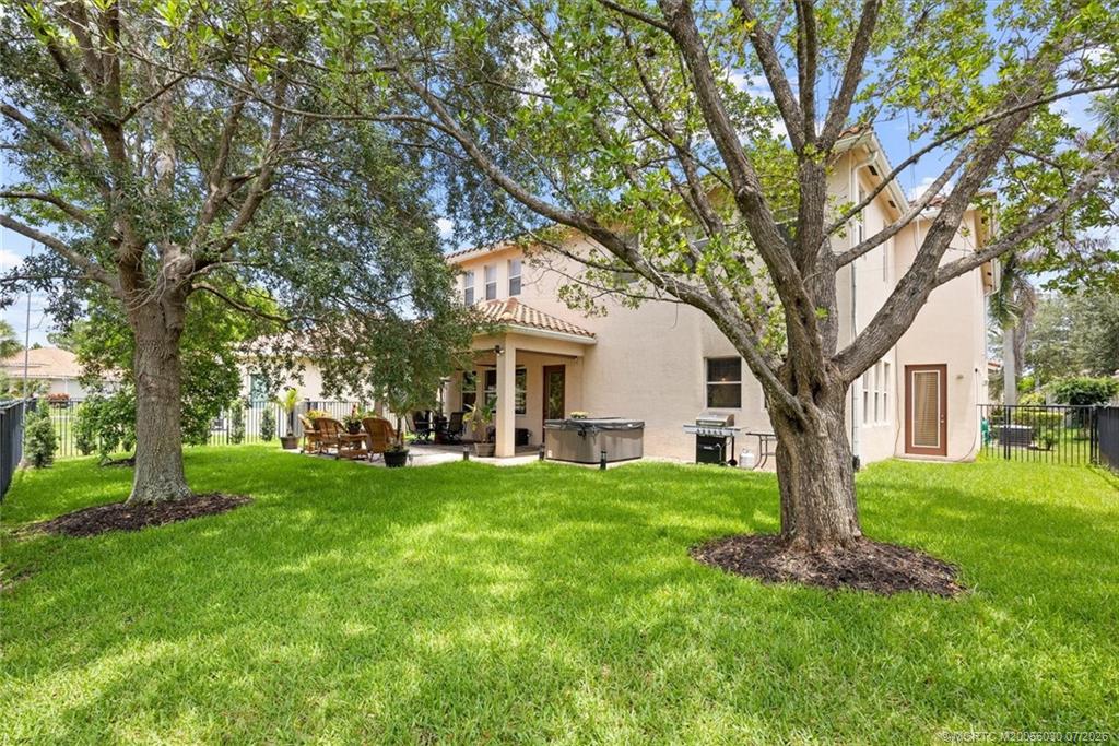 5718 SW Bald Eagle Drive