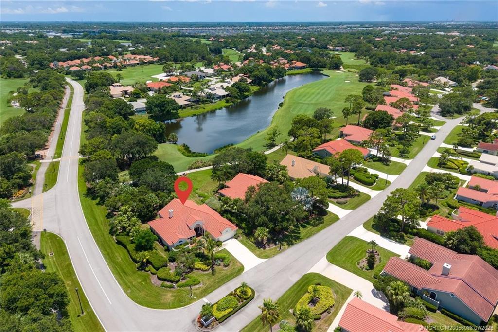 2001 NW Laurel Oak Lane