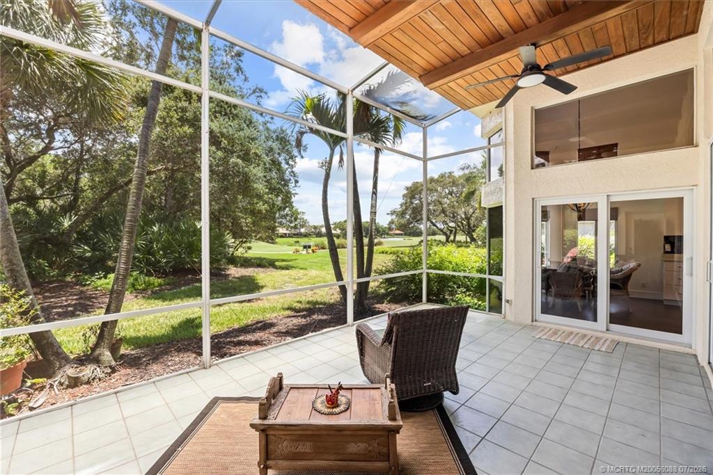 2001 NW Laurel Oak Lane
