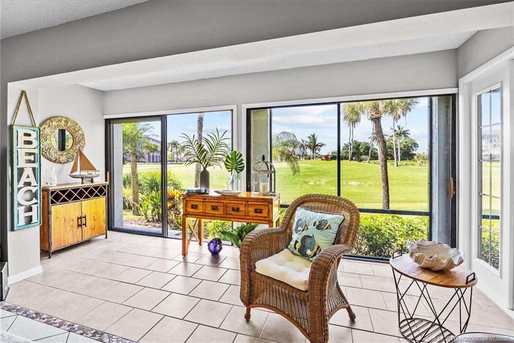 333 NE Golfview Circle