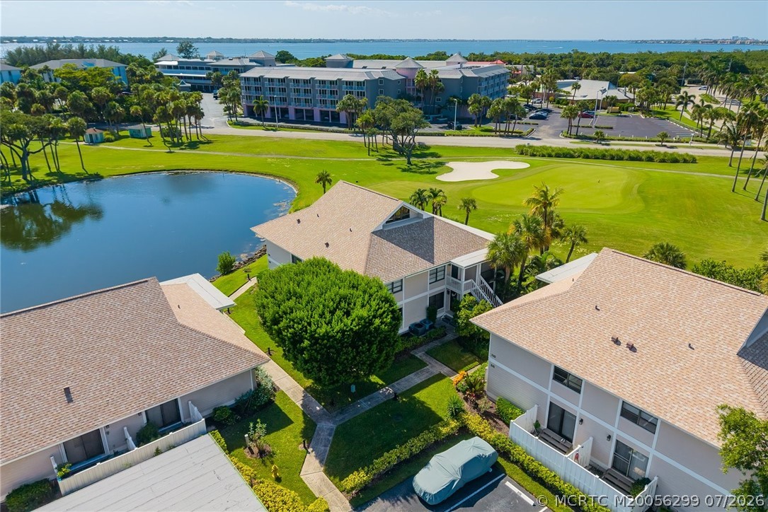 333 NE Golfview Circle