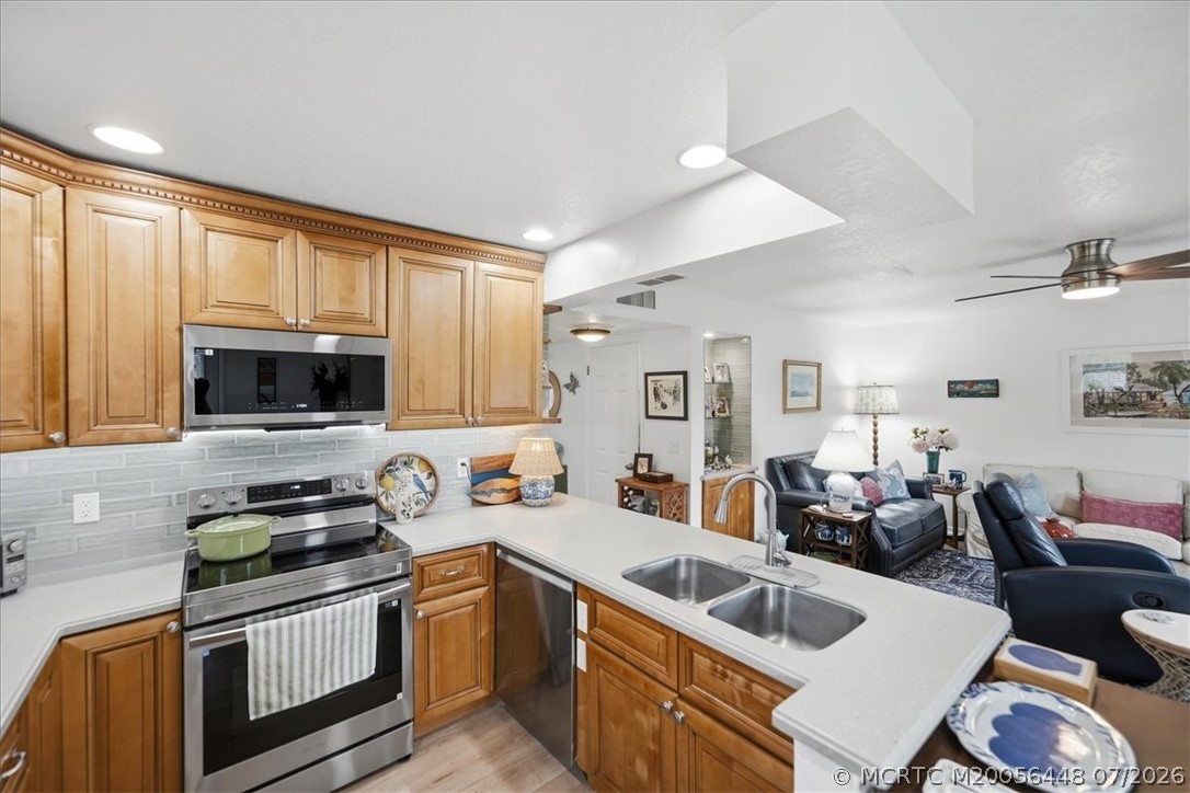 2929 SE Ocean Blvd 147-5