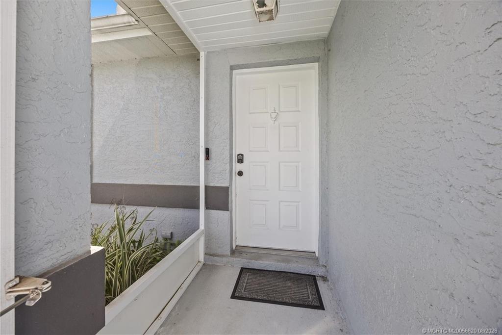 256 SW Christmas Terrace