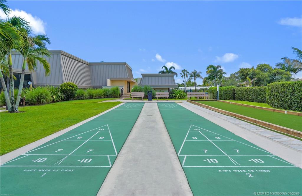 1800 SE Saint Lucie Blvd 6-201
