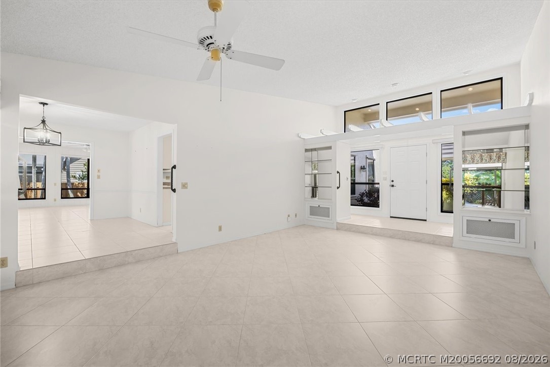 1904 NW 22nd Street