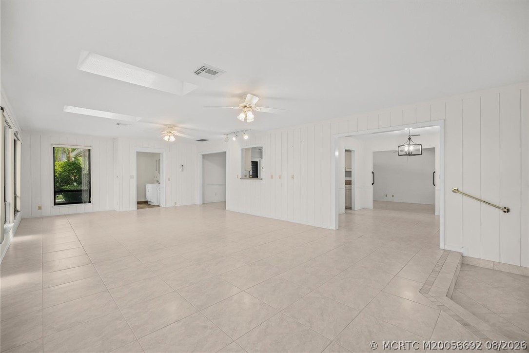 1904 NW 22nd Street