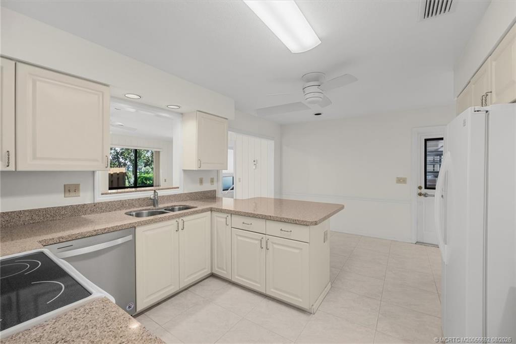 1904 NW 22nd Street