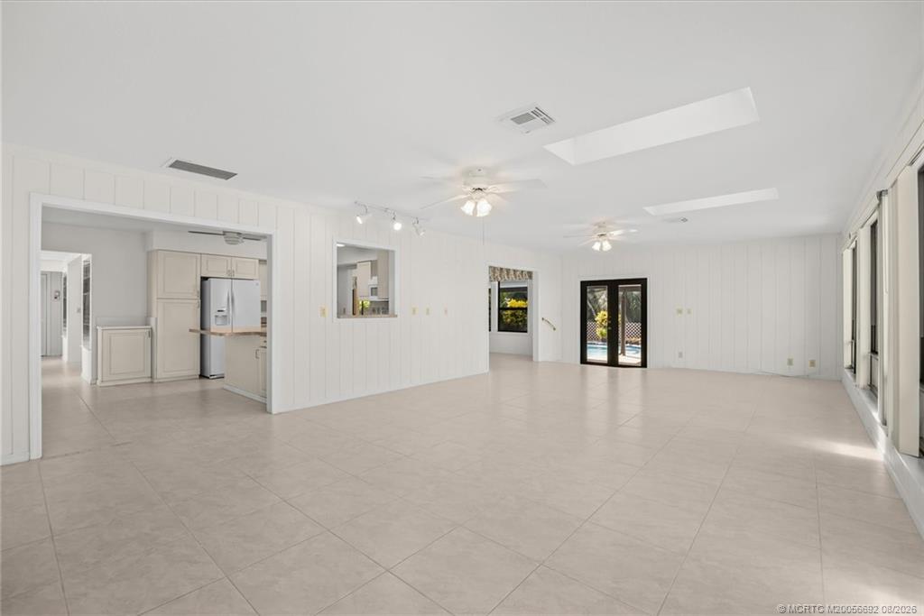 1904 NW 22nd Street
