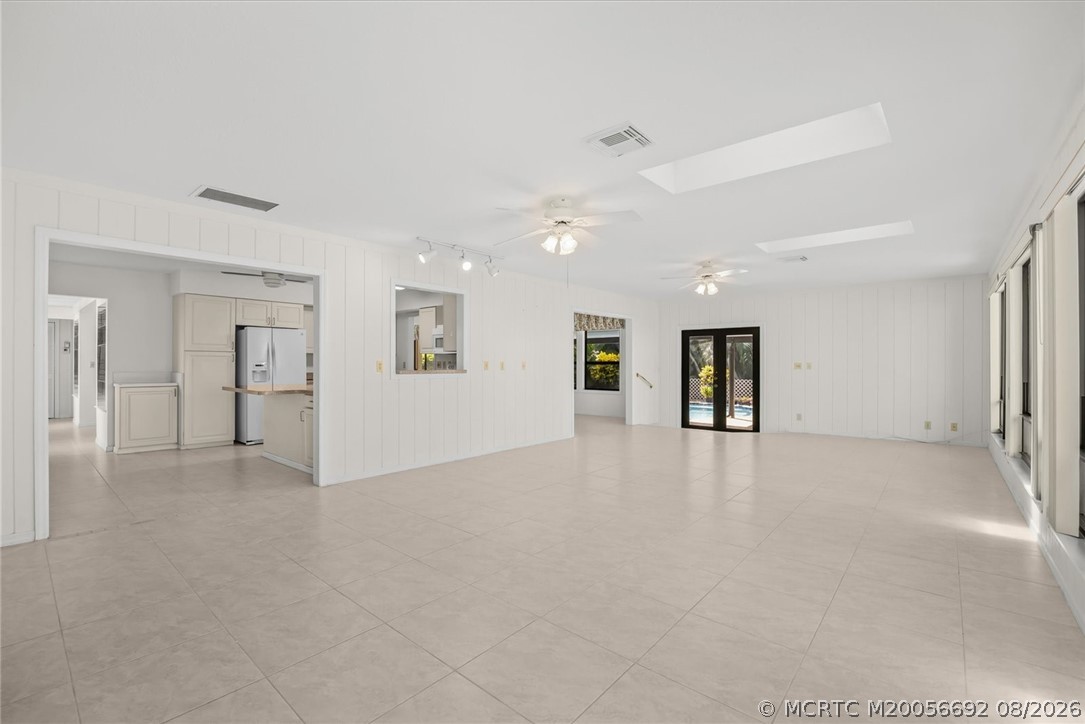 1904 NW 22nd Street