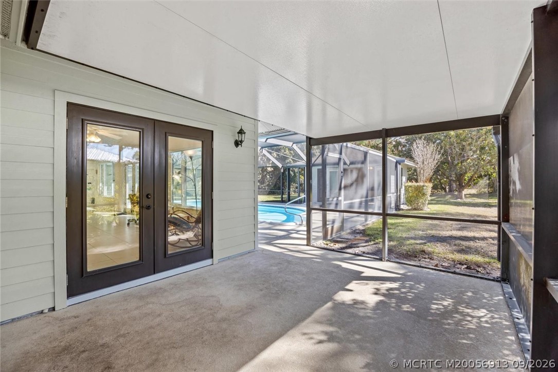 571 NE Town Terrace