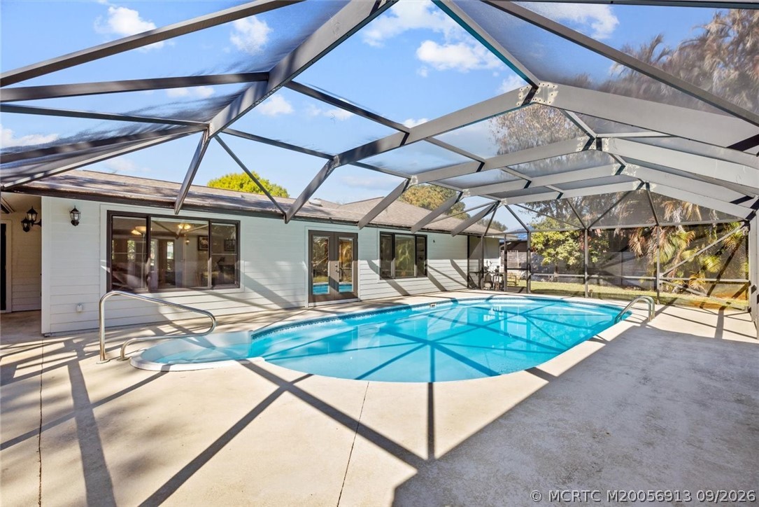 571 NE Town Terrace