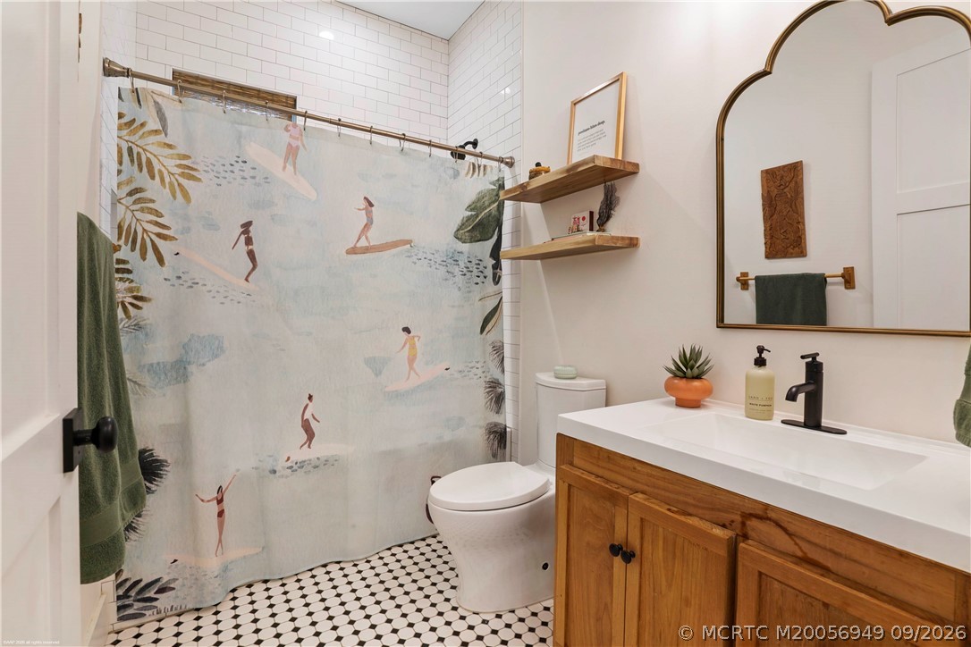 5120 Watersong Way