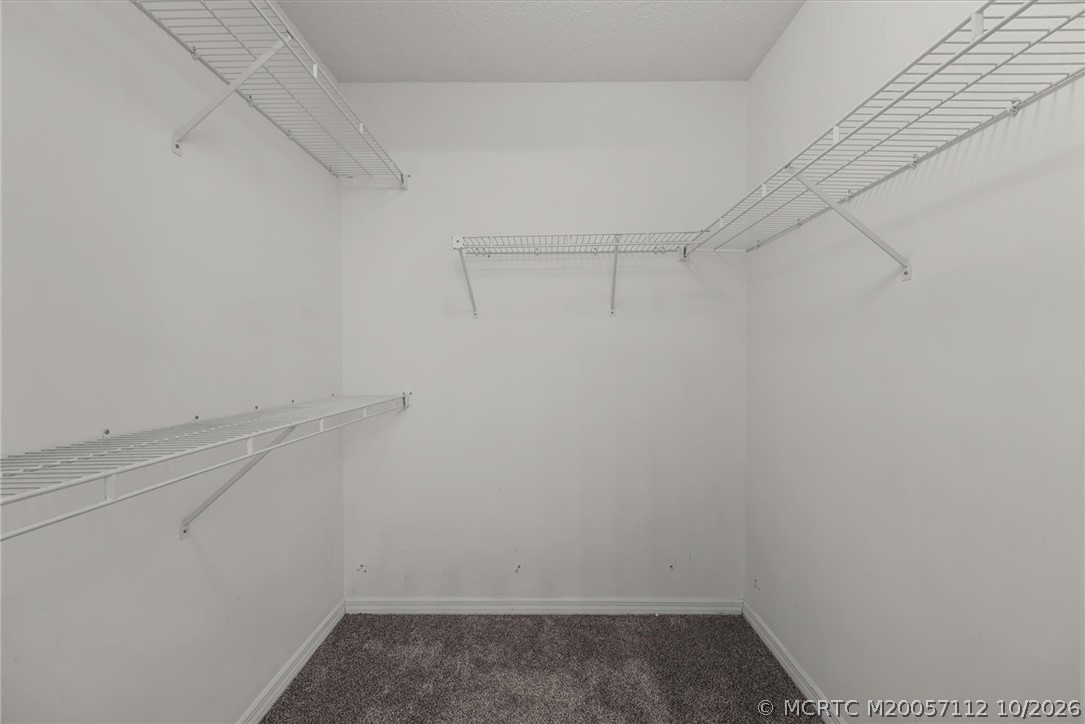 663 NE Wax Myrtle Way