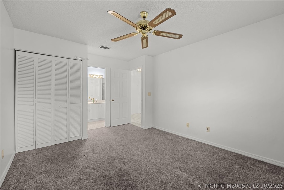 663 NE Wax Myrtle Way