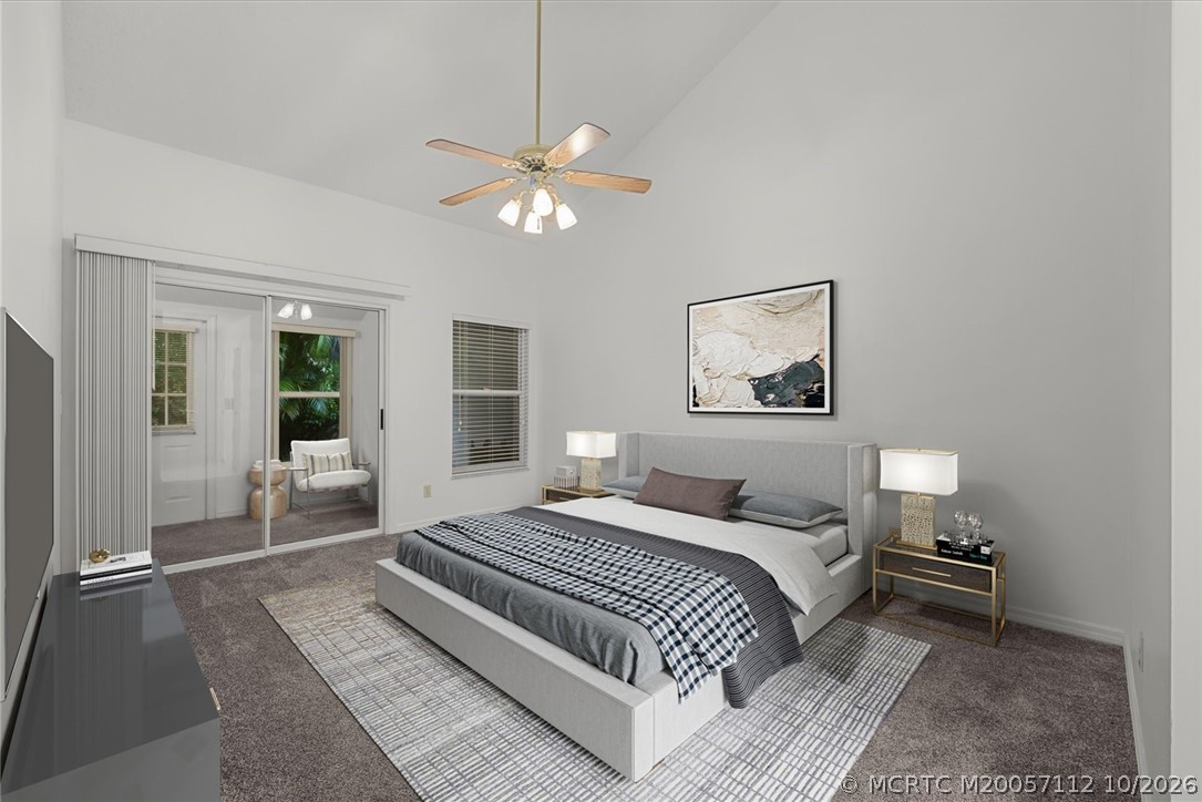 663 NE Wax Myrtle Way