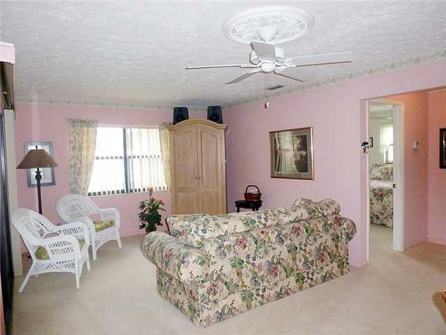 557 NE Maranta Terrado Terrace 557