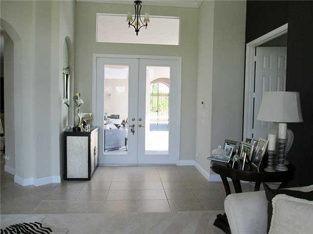 872 SW SQUIRE JOHNS Lane X