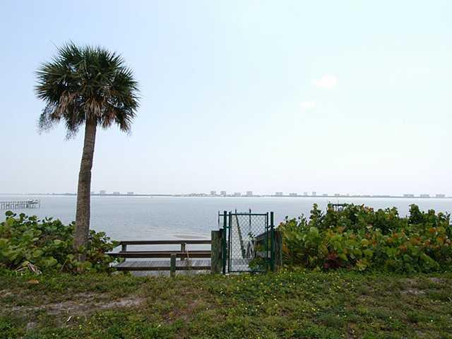 13121 S INDIAN RIVER Drive 13121