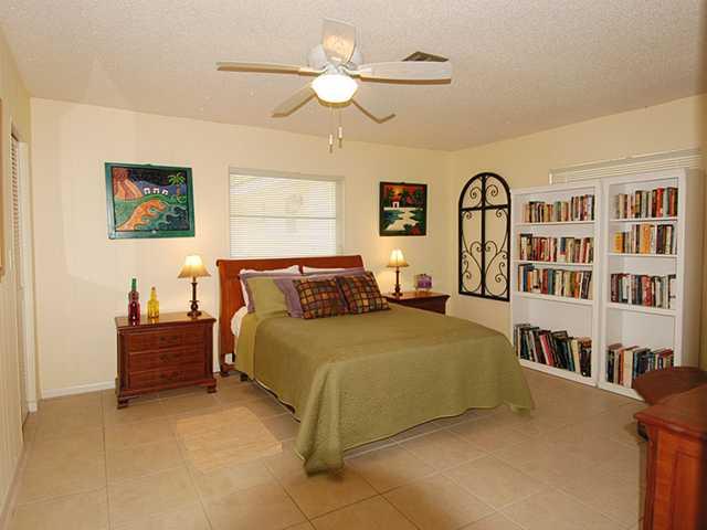 13121 S INDIAN RIVER Drive 13121