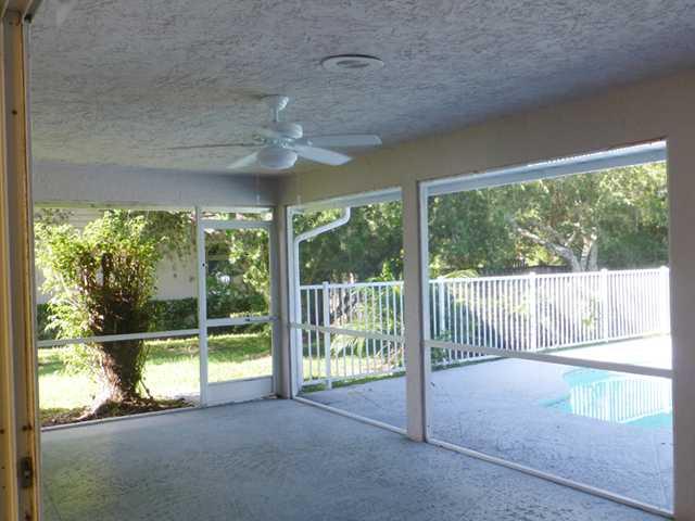 2079 SW Danforth Circle 2079