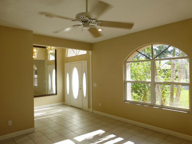2079 SW Danforth Circle 2079