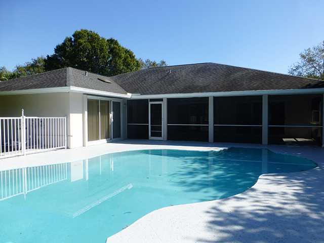 2079 SW Danforth Circle 2079