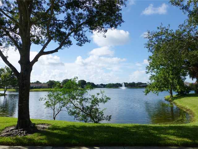 2079 SW Danforth Circle 2079