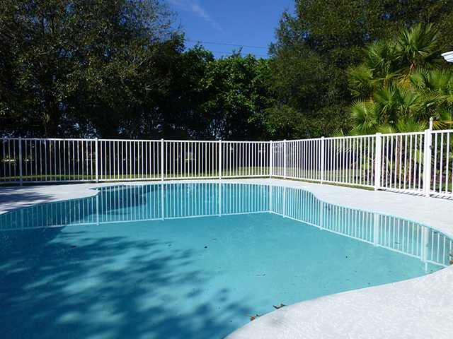 2079 SW Danforth Circle 2079