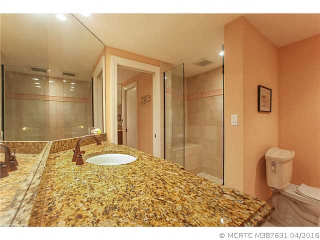 2816 SE DUNE Drive 2405