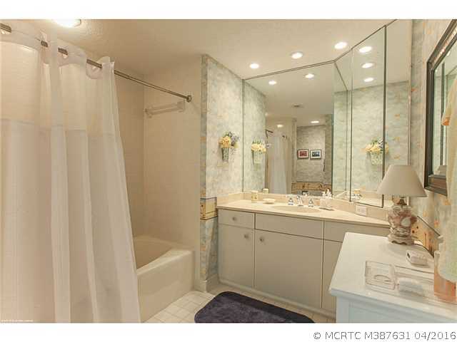 2816 SE DUNE Drive 2405