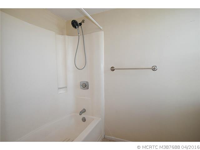 3308 SE Aster Lane 204