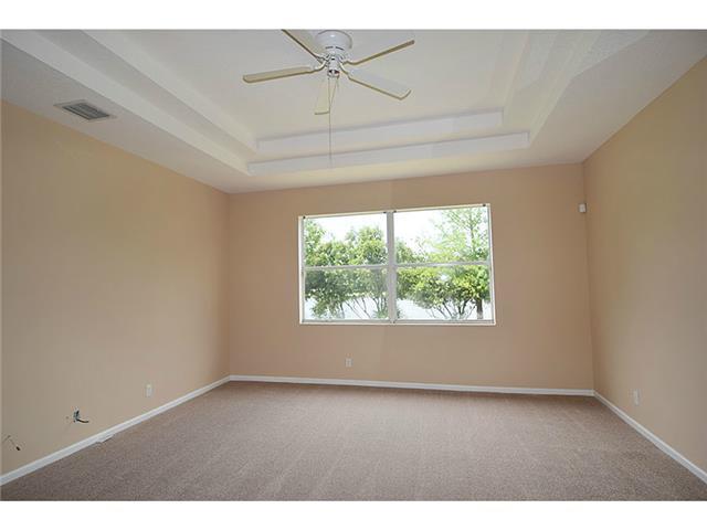 1423 SE Legacy Cove Circle 1423