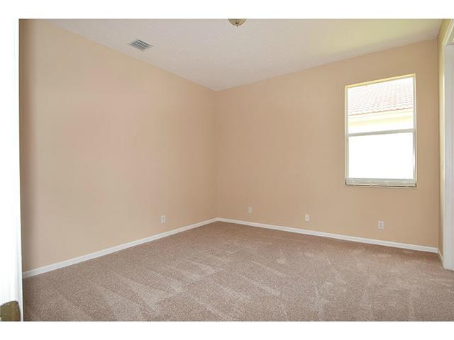 1423 SE Legacy Cove Circle 1423