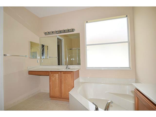 1423 SE Legacy Cove Circle 1423