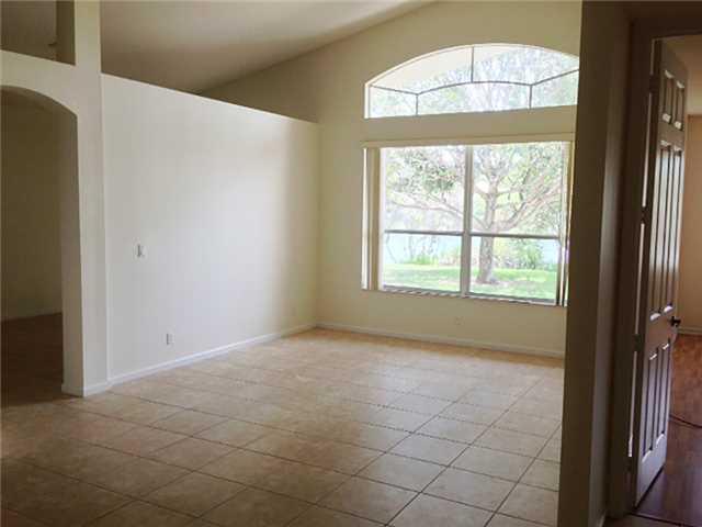 1684 SE Lake Legacy Way 1684