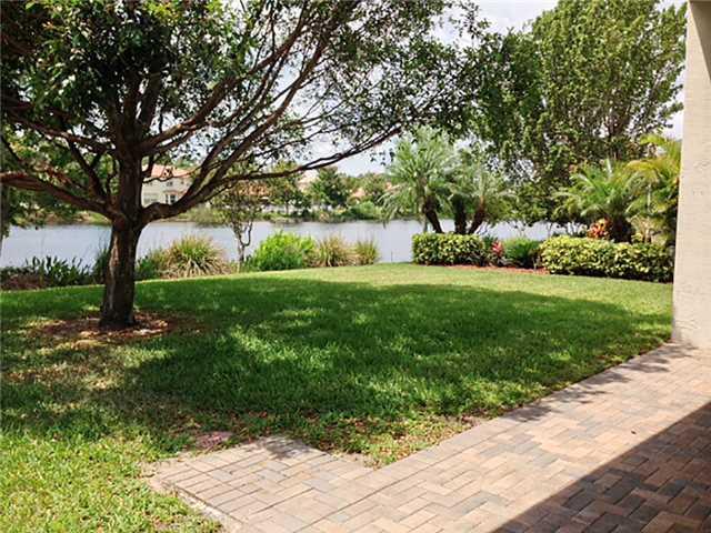 1684 SE Lake Legacy Way 1684