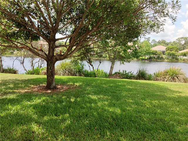 1684 SE Lake Legacy Way 1684