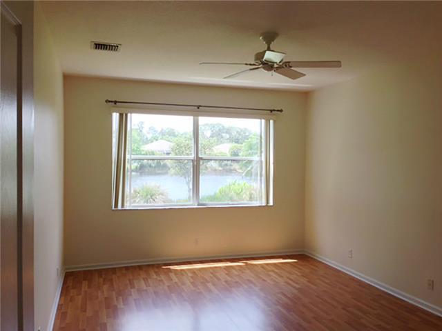 1684 SE Lake Legacy Way 1684