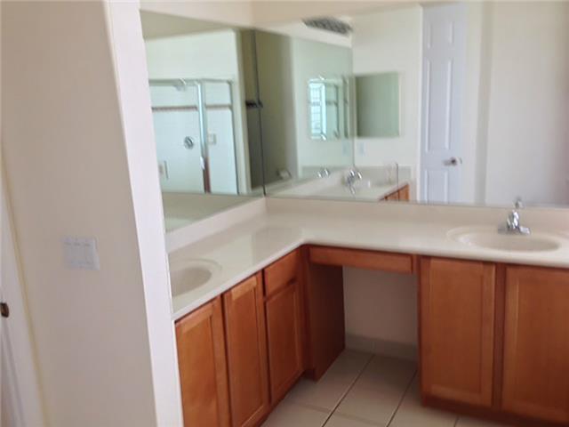 1684 SE Lake Legacy Way 1684