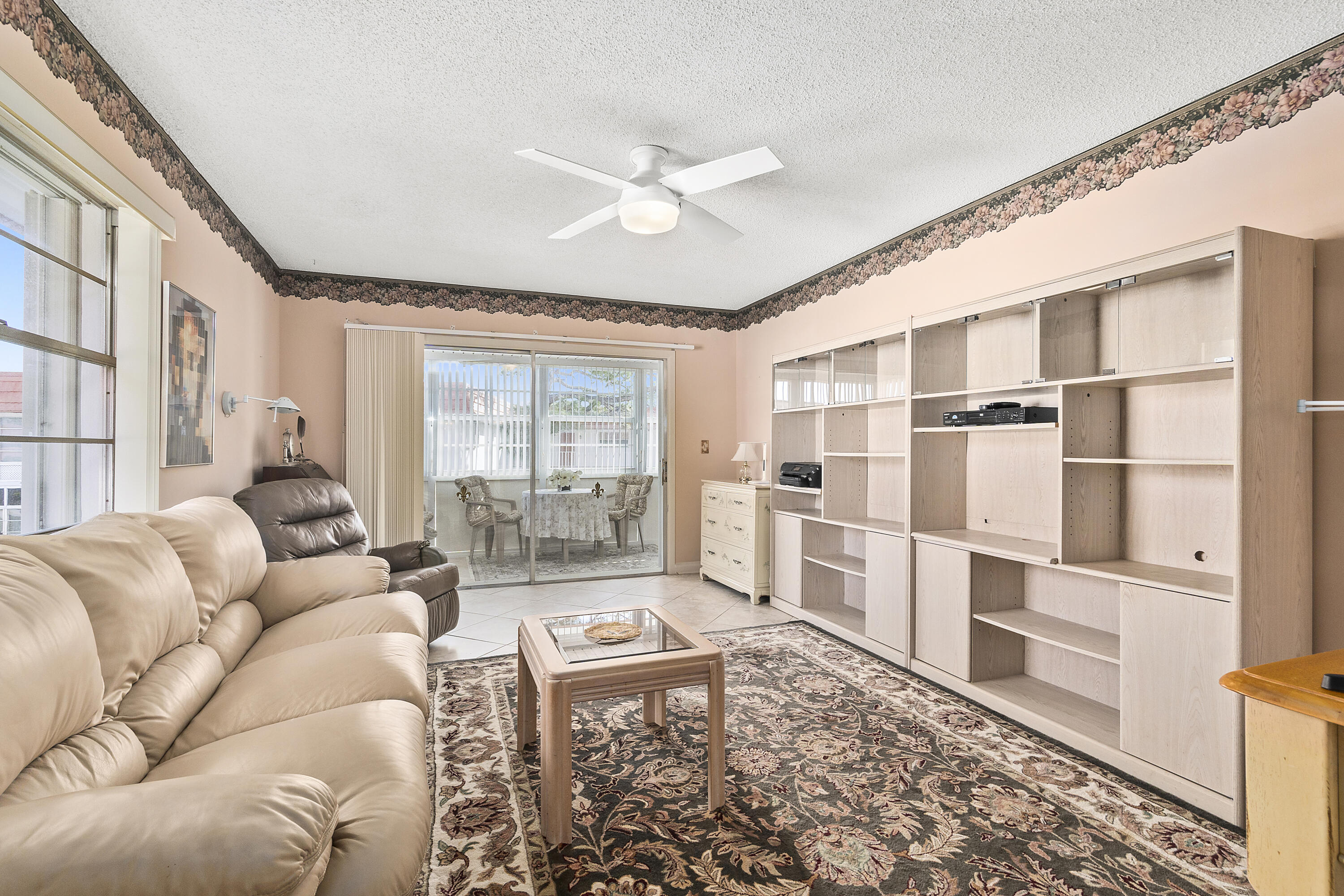2600 SE Ocean Boulevard Z-9