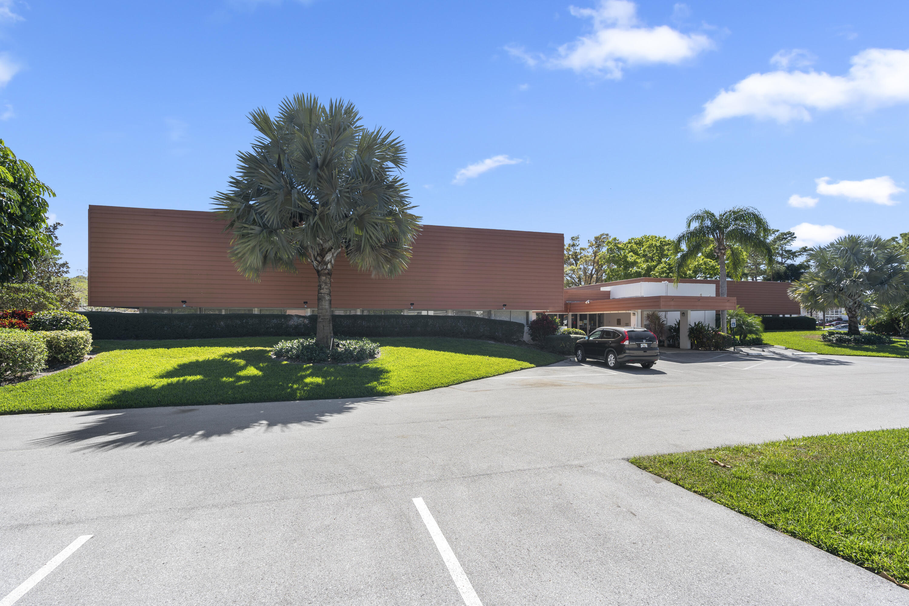 2600 SE Ocean Boulevard Z-9